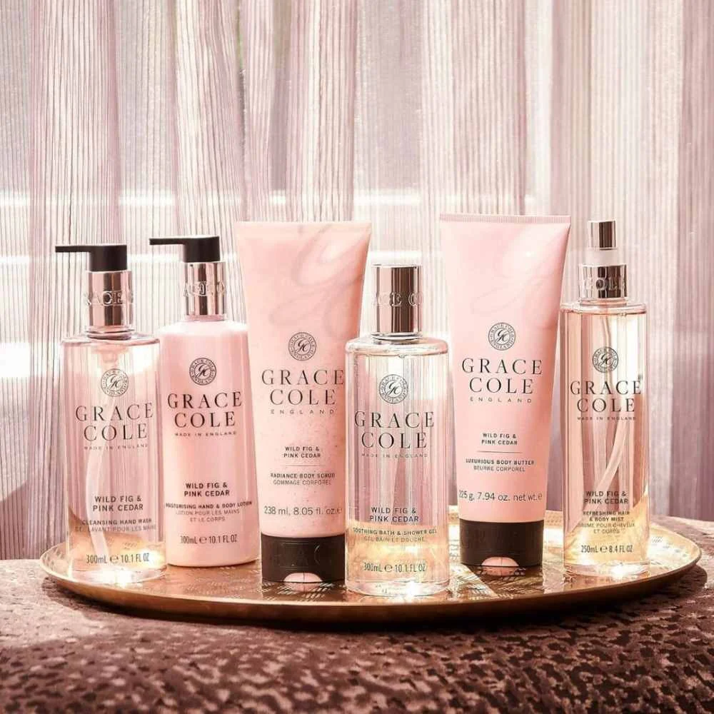 Wild Fig & Pink Cedar Hand & Body Lotion - 300ml - Image 3