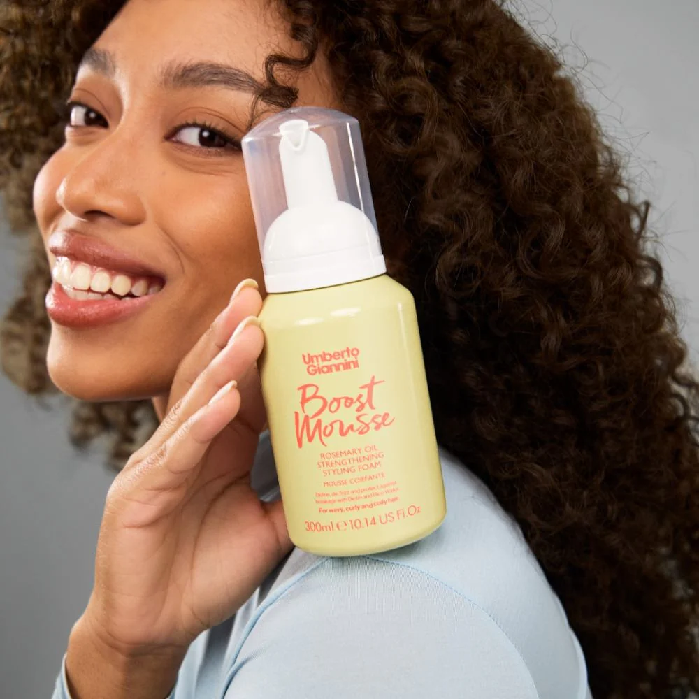 Strong Curls Boost Mousse Rosemary Oil Strengthening Styling Foam - 300ml - Image 3